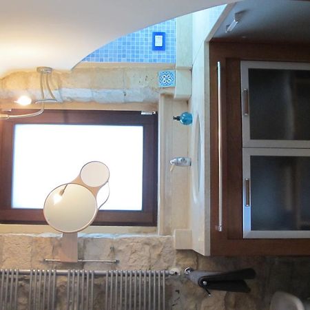 焦维纳佐Casa Torre Di Mactheus Petraro公寓 外观 照片