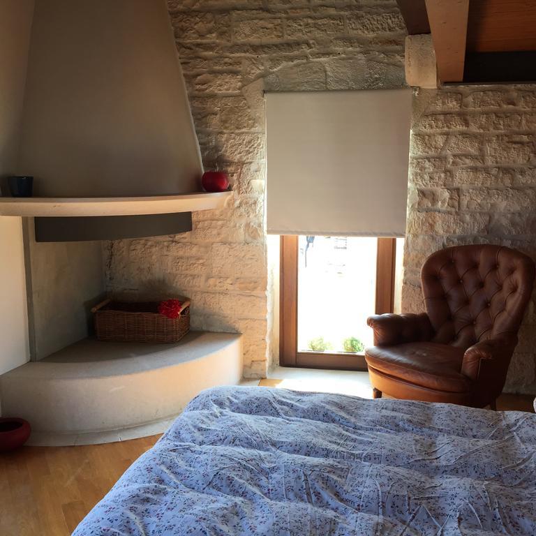 焦维纳佐Casa Torre Di Mactheus Petraro公寓 外观 照片