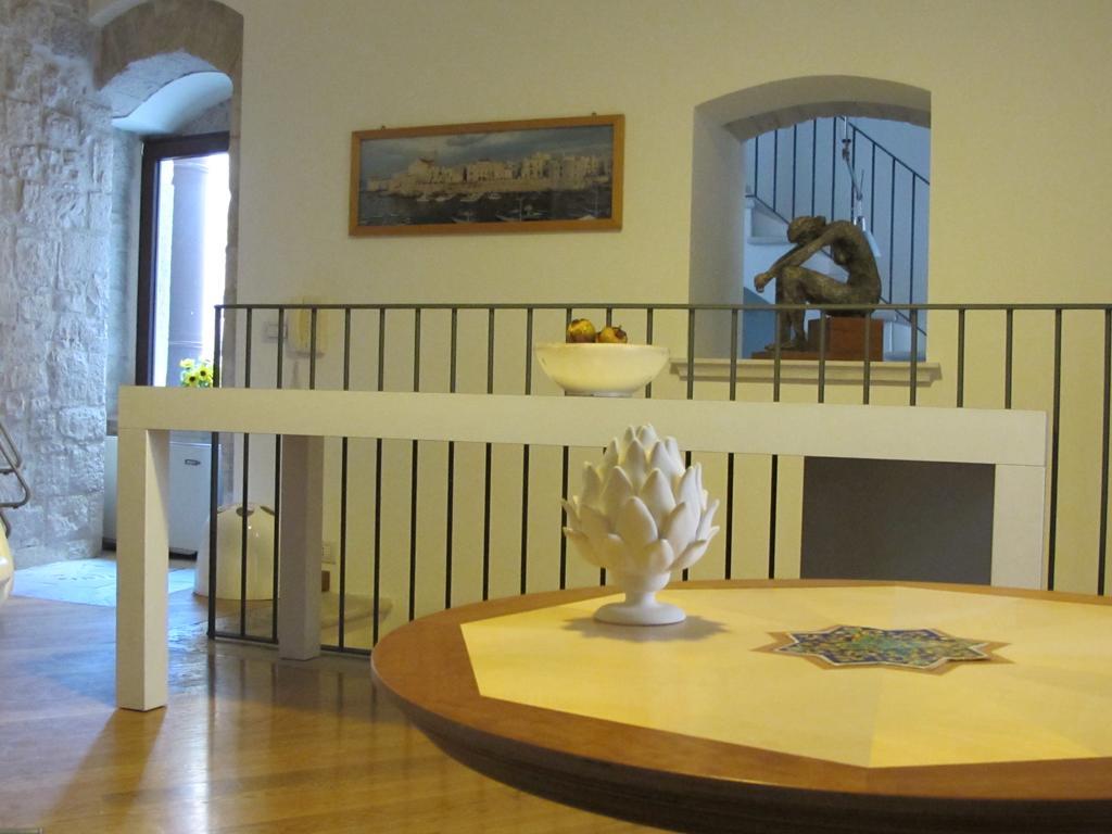 焦维纳佐Casa Torre Di Mactheus Petraro公寓 外观 照片