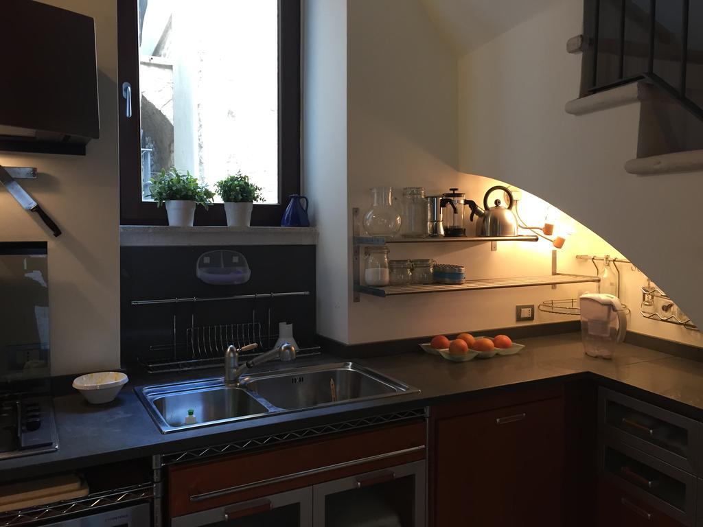 焦维纳佐Casa Torre Di Mactheus Petraro公寓 客房 照片