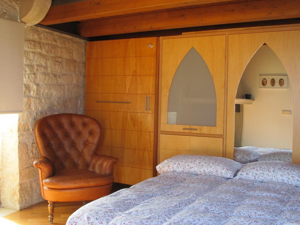 焦维纳佐Casa Torre Di Mactheus Petraro公寓 外观 照片